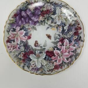 Circle of Harmony by Lena Liu Floral Greetings Collector Plates